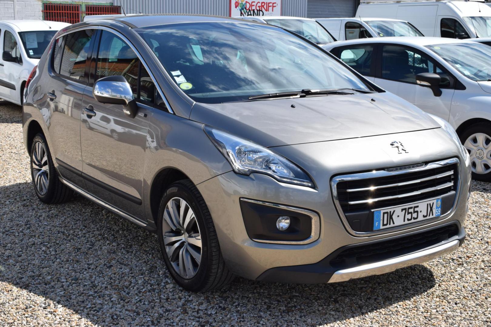 PEUGEOT 3008 1.6HDI 115 STYLE