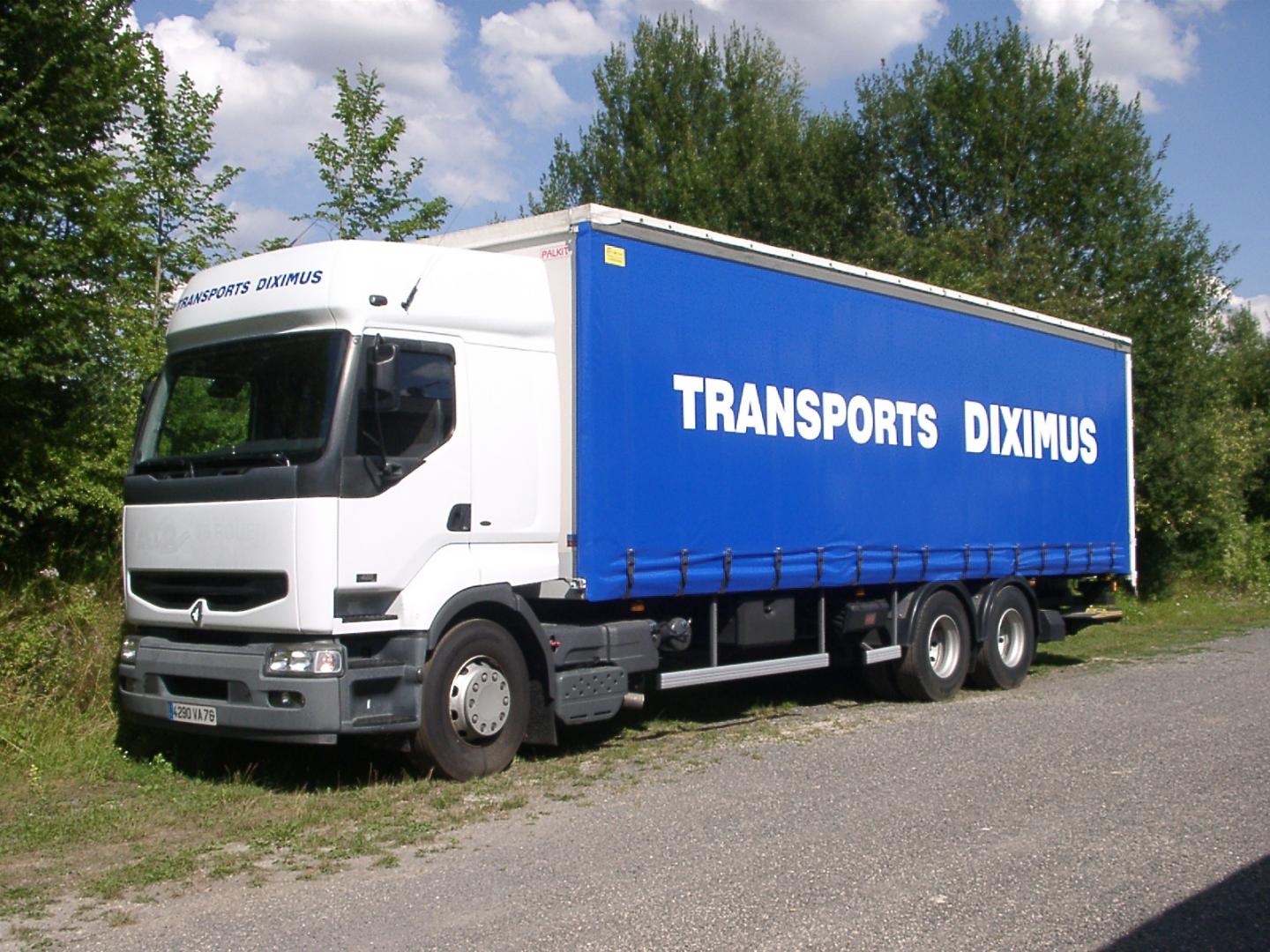 Bache de camion avec Bas de Rideau inox
